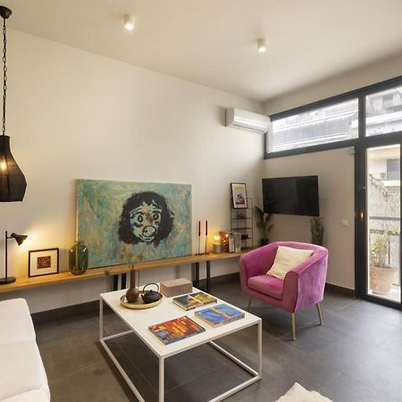 Апартаменты Α Rare Lux Artistic Renv Gem Opposite Emst Museum Афины Экстерьер фото