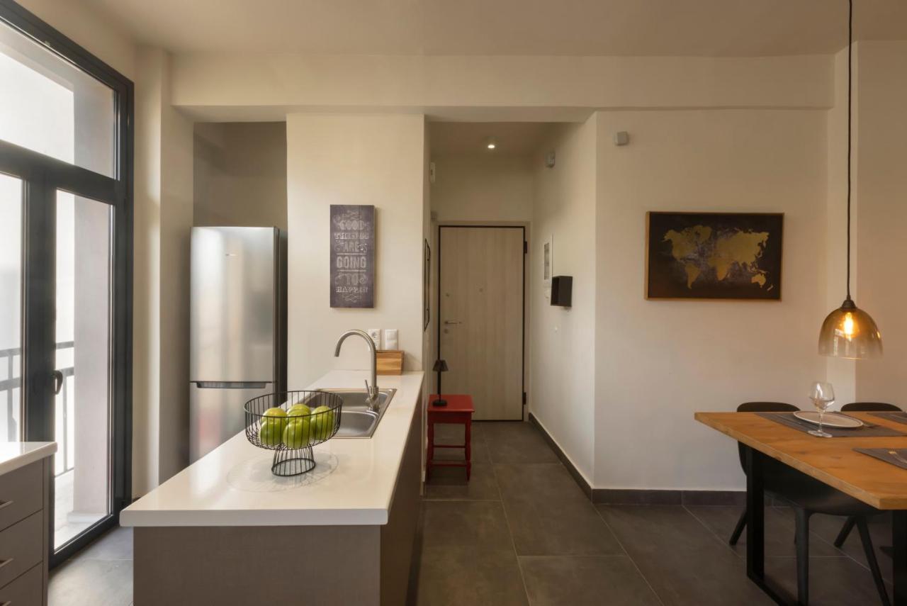 Апартаменты Α Rare Lux Artistic Renv Gem Opposite Emst Museum Афины Экстерьер фото